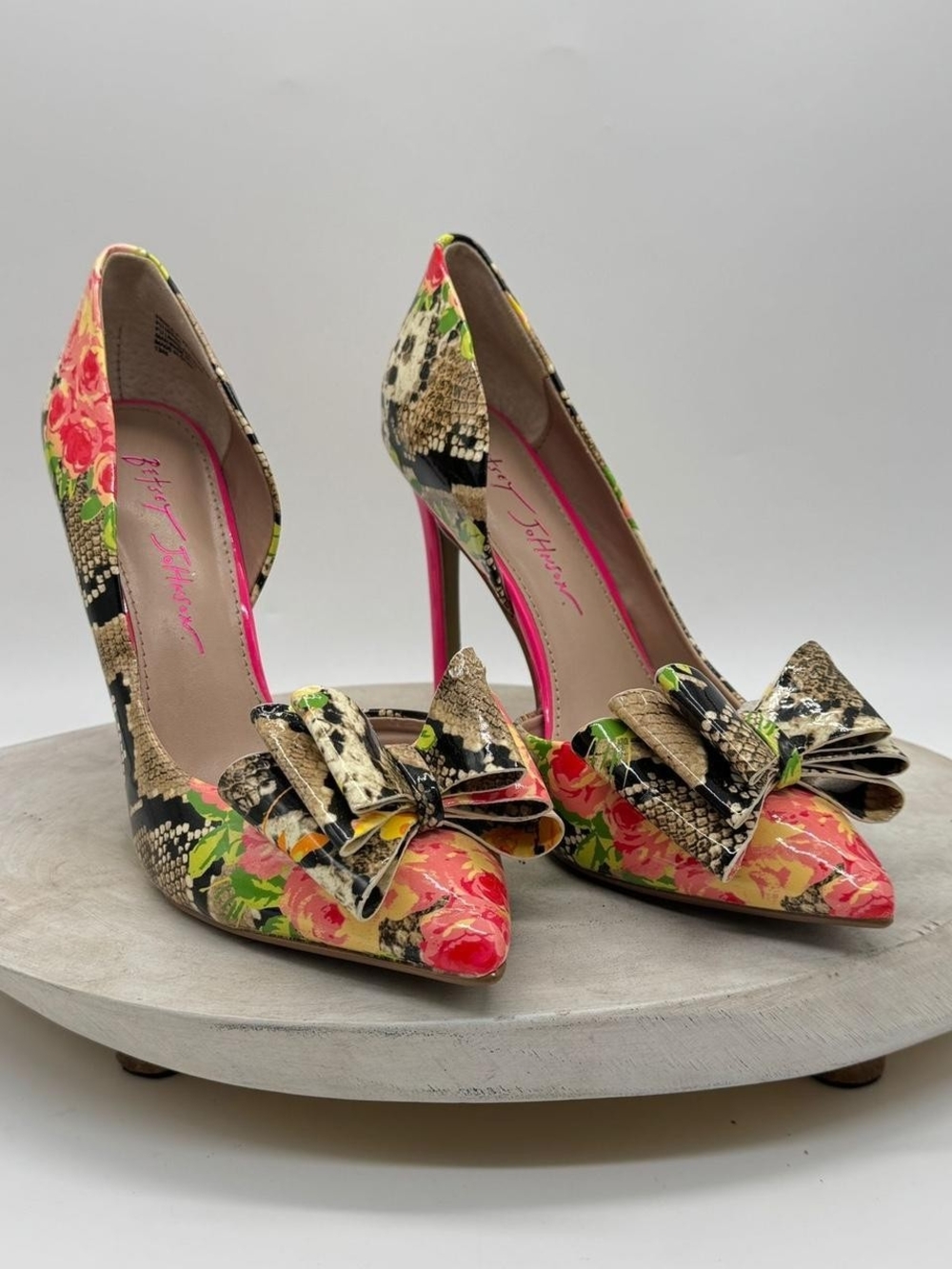 Betsey Johnson Floral Snake-Print Bow Pointed Toe Pumps in Pink